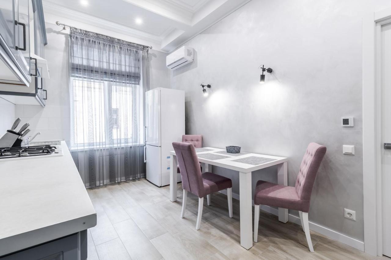 לבוב Inshiapartments On Lysenka Str מראה חיצוני תמונה